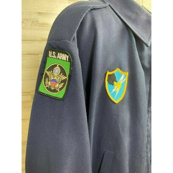 Vintage U.S. Army Blue Military Jacket W/ Patches Size 44 Reg. Cold War Veteran - Picture 2 of 5